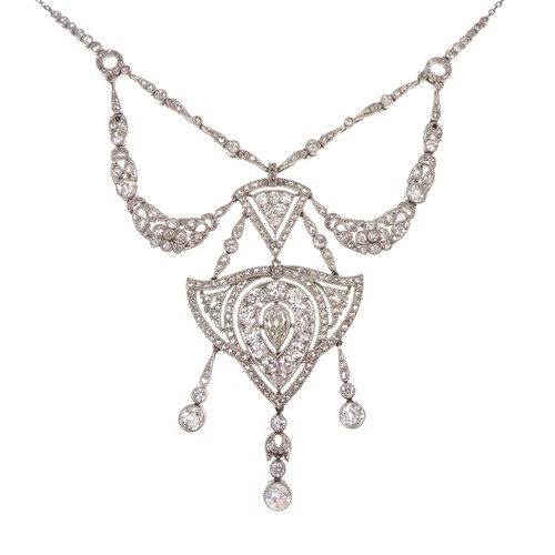 Diamond garland chain necklace with pierced panel motif